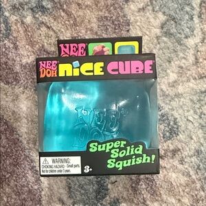 Nice Cube - Blue Squishy Toy